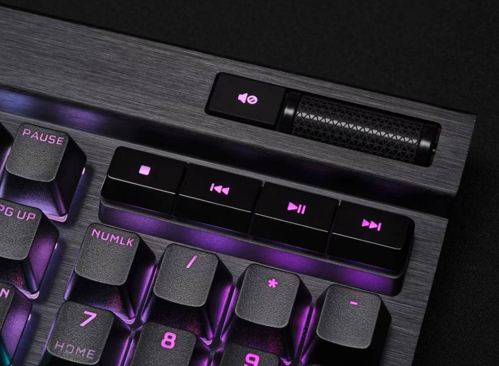 ban-phim-gaming-corsair-k70-rgb-pro